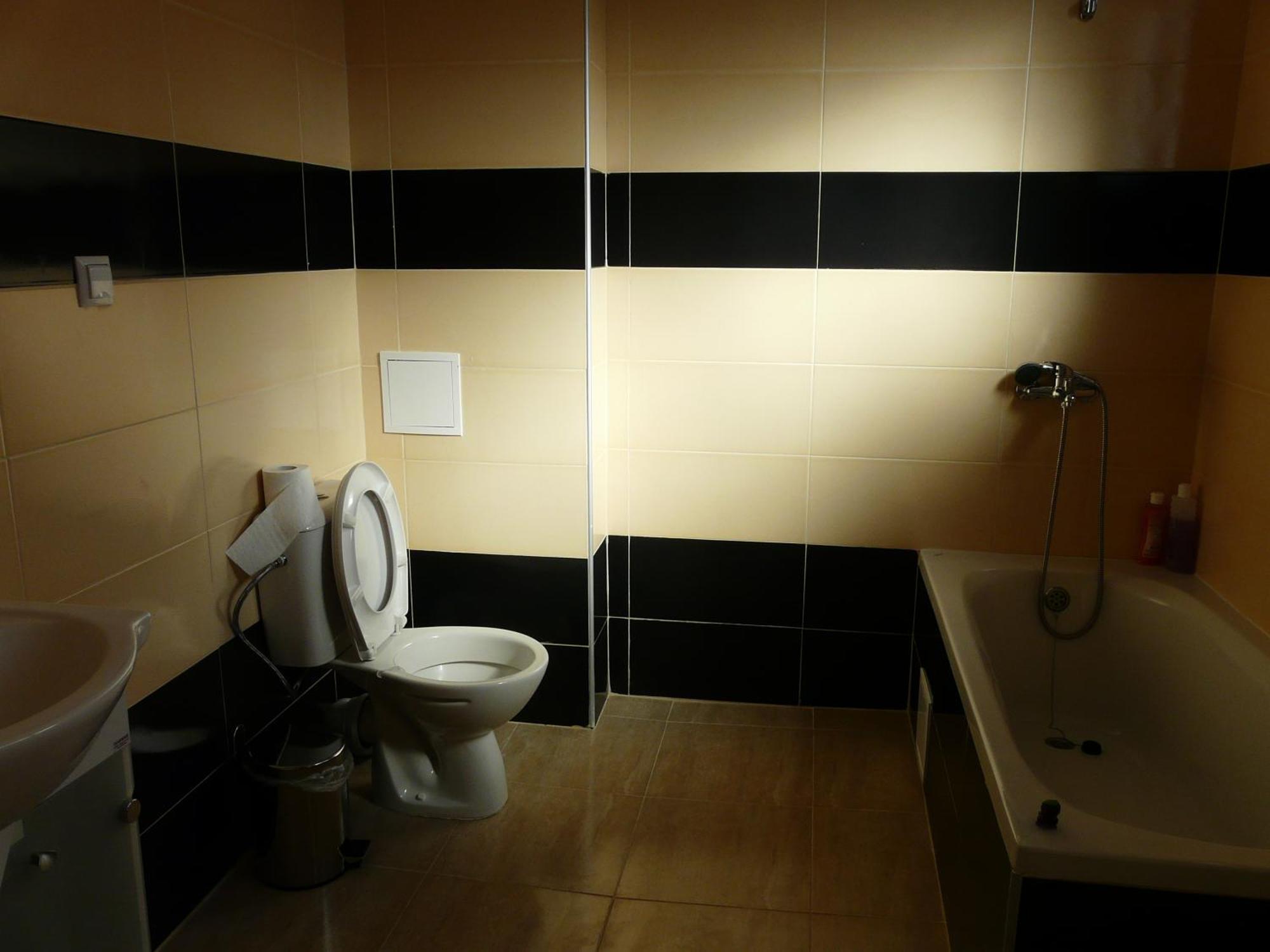 ספרבה בניה Yuliya Guest House מראה חיצוני תמונה