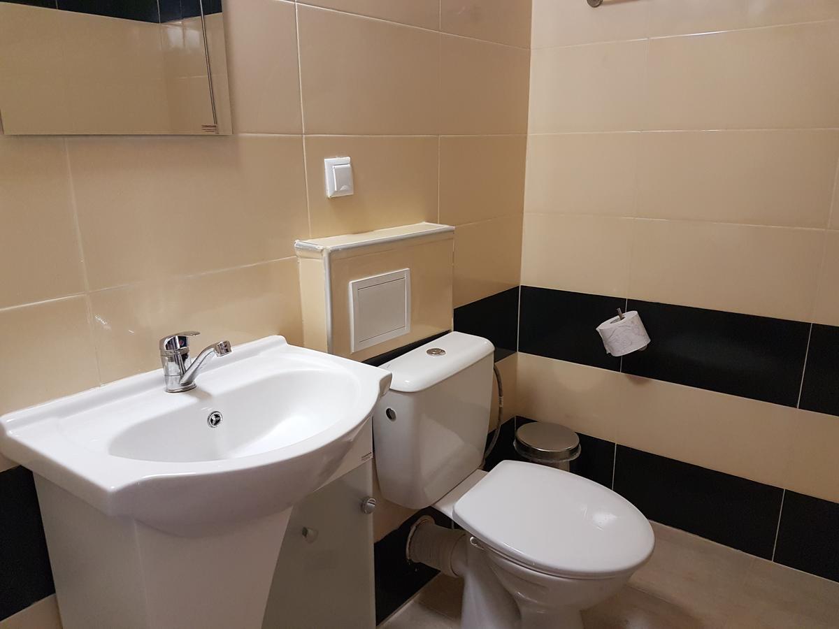 ספרבה בניה Yuliya Guest House מראה חיצוני תמונה